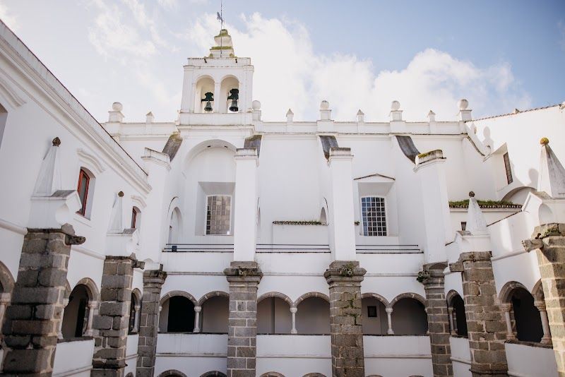 Convento do Espinheiro, Historic Hotel & Spa em Évora