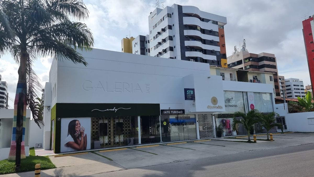 Iate Tropicalis em Maceió