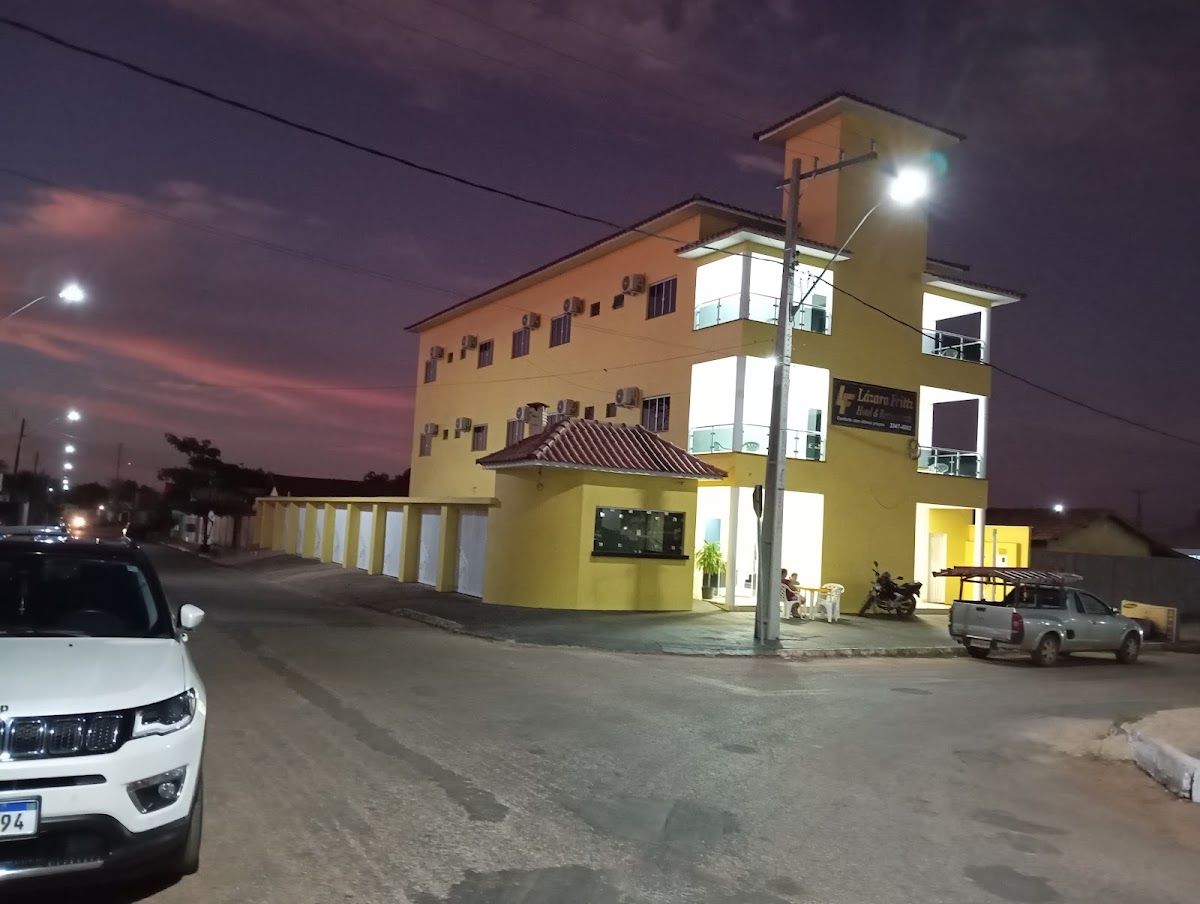 Lazara Frittz Hotel e Restaurante em Campinorte