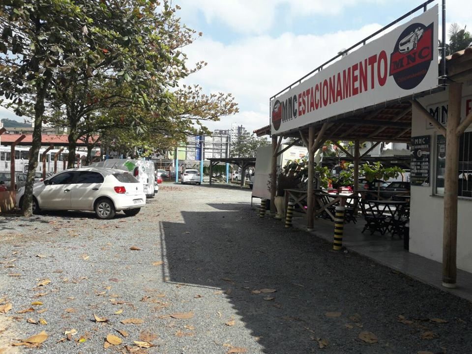 Oasis Chartouni Hotel Ltda em Blumenau